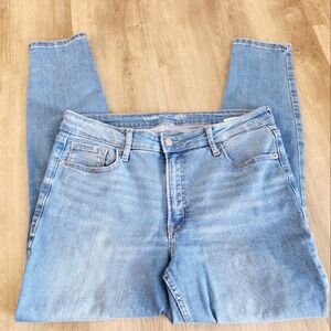 ✨Old Navy “MID RISE” - Rockstar Super Skinny Jeans Women’s| Stretch | Size 12✨